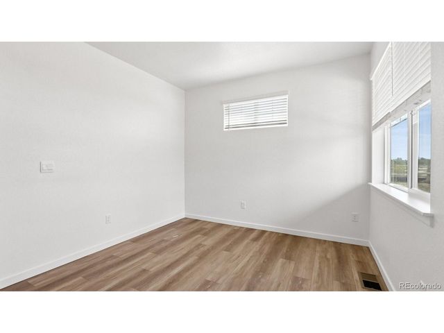 1340 Sunrise Hill Dr, Berthoud, CO 80513
