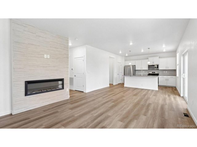 1340 Sunrise Hill Dr, Berthoud, CO 80513