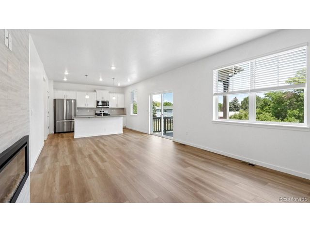 1340 Sunrise Hill Dr, Berthoud, CO 80513
