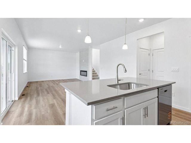 1340 Sunrise Hill Dr, Berthoud, CO 80513