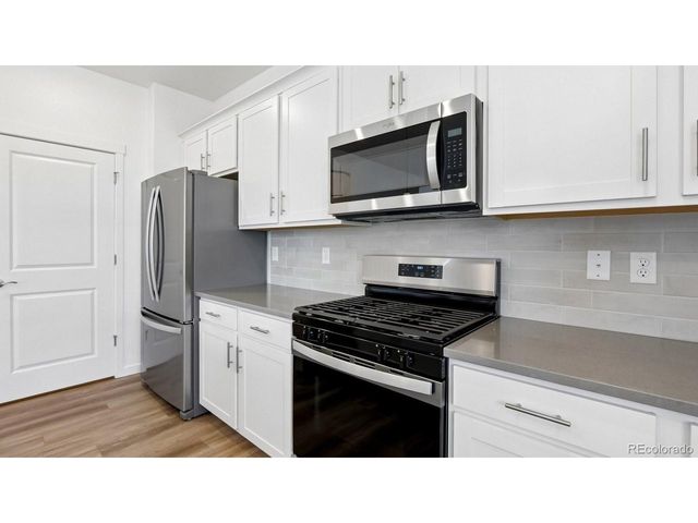1340 Sunrise Hill Dr, Berthoud, CO 80513