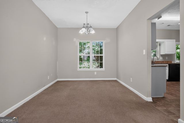 6065 Shadow Lake View, Lithonia, GA 30058