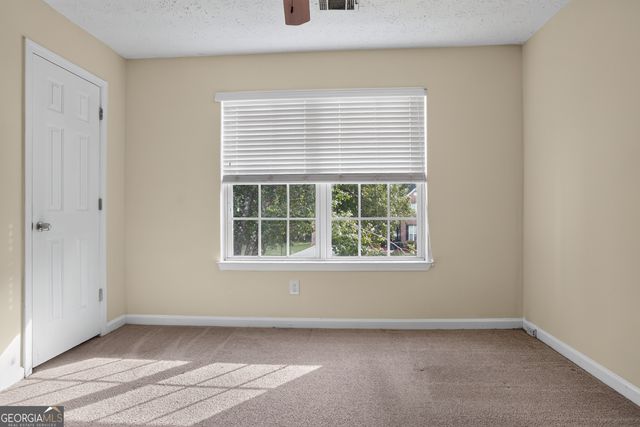 6065 Shadow Lake View, Lithonia, GA 30058