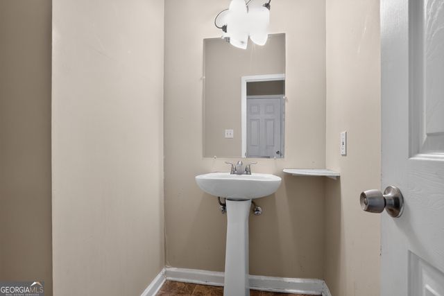 6065 Shadow Lake View, Lithonia, GA 30058