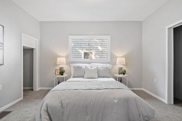 2810 Colfax Avenue N, Minneapolis, MN 55411