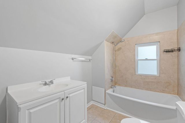 2810 Colfax Avenue N, Minneapolis, MN 55411