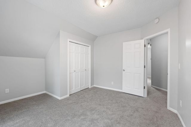 2810 Colfax Avenue N, Minneapolis, MN 55411