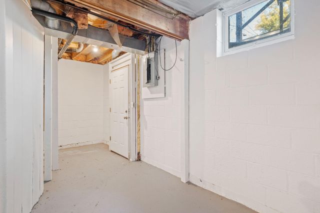 2810 Colfax Avenue N, Minneapolis, MN 55411