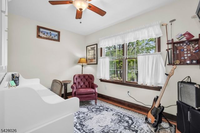 152 Long Hill Rd, Little Falls Twp., NJ 07424