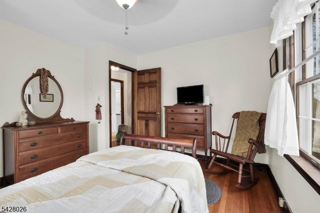 152 Long Hill Rd, Little Falls Twp., NJ 07424