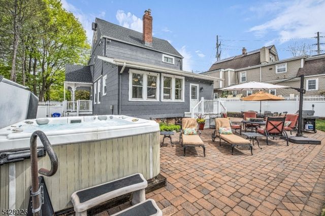 152 Long Hill Rd, Little Falls Twp., NJ 07424