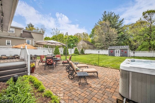 152 Long Hill Rd, Little Falls Twp., NJ 07424