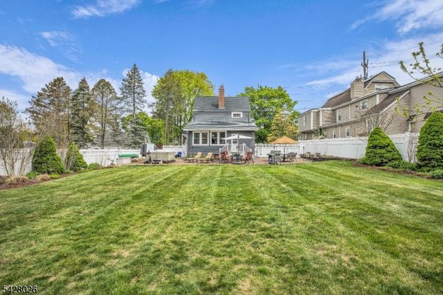 152 Long Hill Rd, Little Falls Twp., NJ 07424
