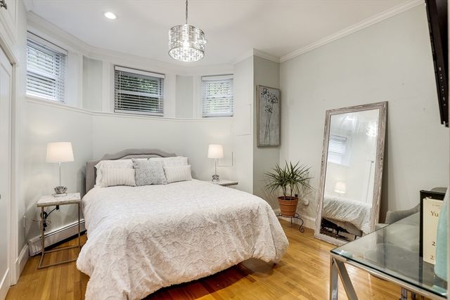 381 Marlborough St 1, Boston, MA 02115