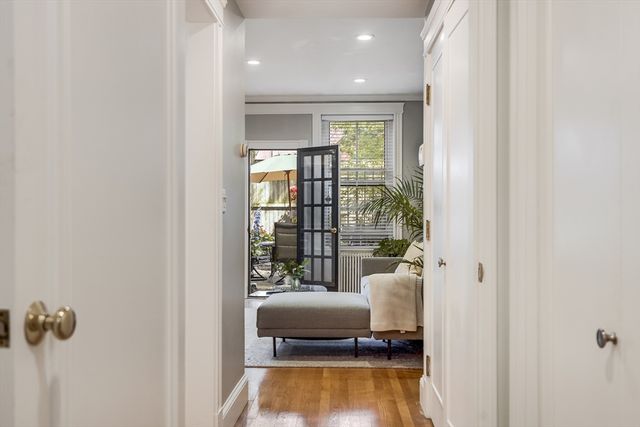 381 Marlborough St 1, Boston, MA 02115