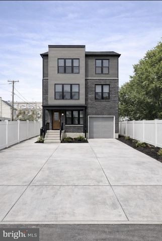 8072 ERDRICK ST, Philadelphia, PA 19136