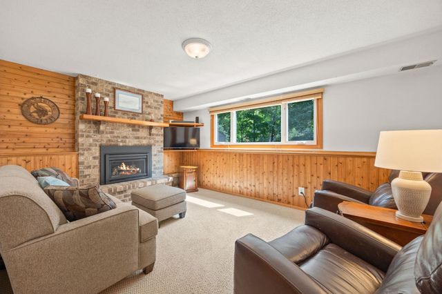 4830 Valley Forge Lane N, Plymouth, MN 55442