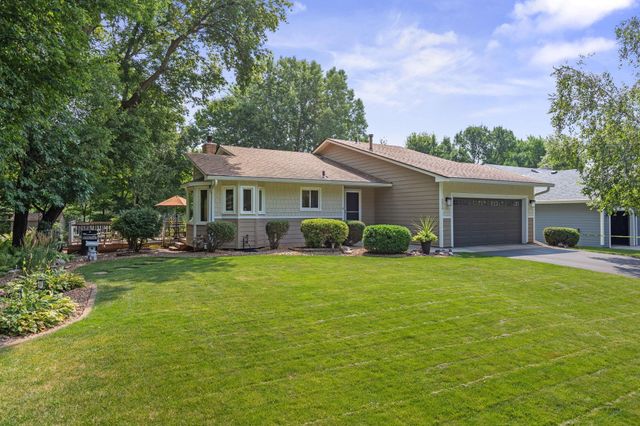 4830 Valley Forge Lane N, Plymouth, MN 55442