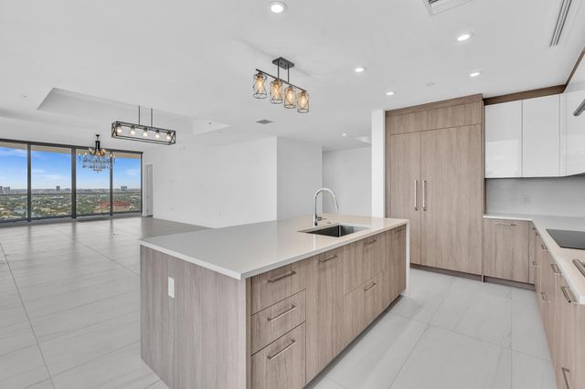 151 N Seabreeze Boulevard 1902, Fort Lauderdale, FL 33304