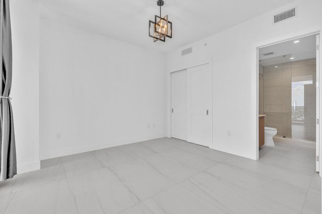 151 N Seabreeze Boulevard 1902, Fort Lauderdale, FL 33304