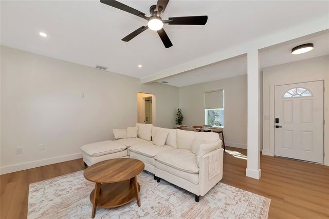 316 27TH STREET W, Bradenton, FL 34205