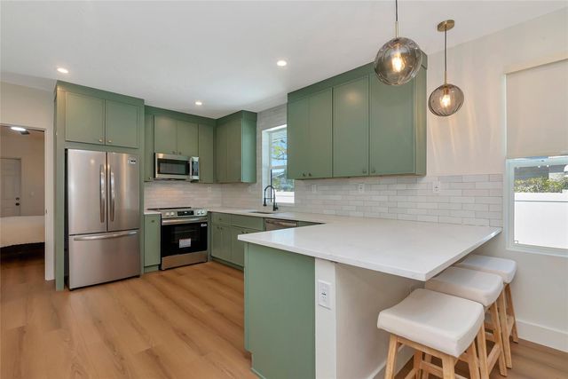 316 27TH STREET W, Bradenton, FL 34205