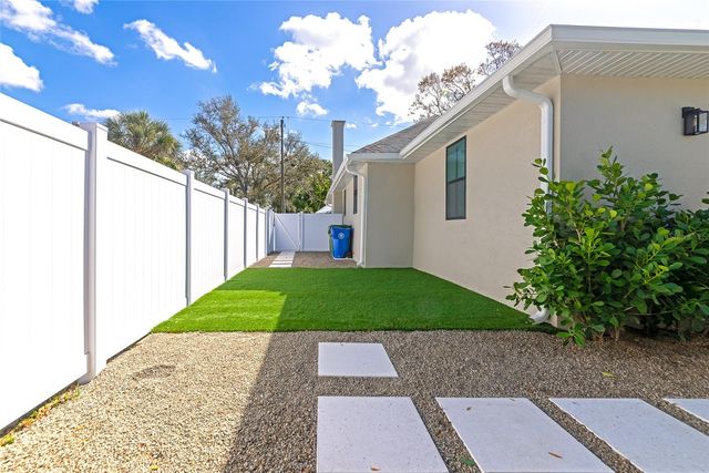 316 27TH STREET W, Bradenton, FL 34205