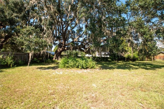 477 DALLAS Circle, Folkston, GA 31537