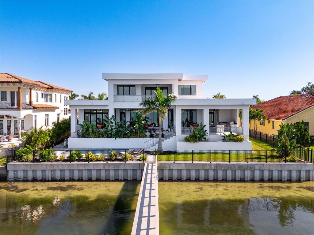 5237 61ST AVENUE S, St Petersburg, FL 33715