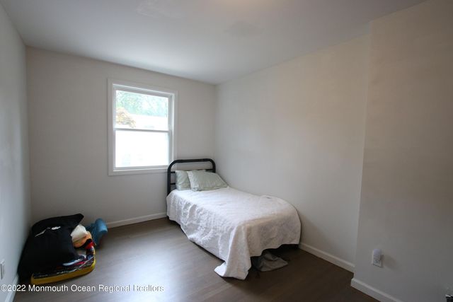142 Delaware Avenue, Oakhurst, NJ 07755