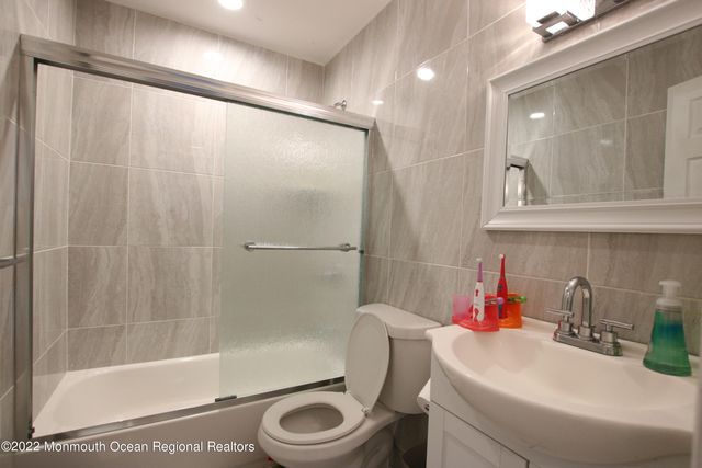 142 Delaware Avenue, Oakhurst, NJ 07755