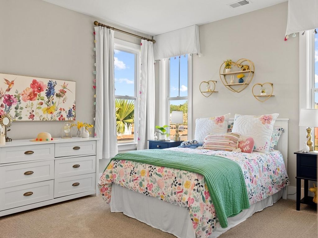 Image 13 of property listing at 1003 Hooded Warbler Way Cc3-5-1p, Ravenel, SC 29470