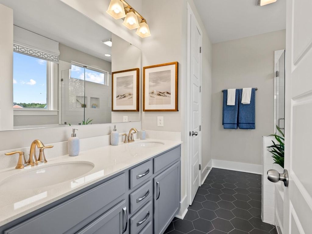 Image 20 of property listing at 1003 Hooded Warbler Way Cc3-5-1p, Ravenel, SC 29470