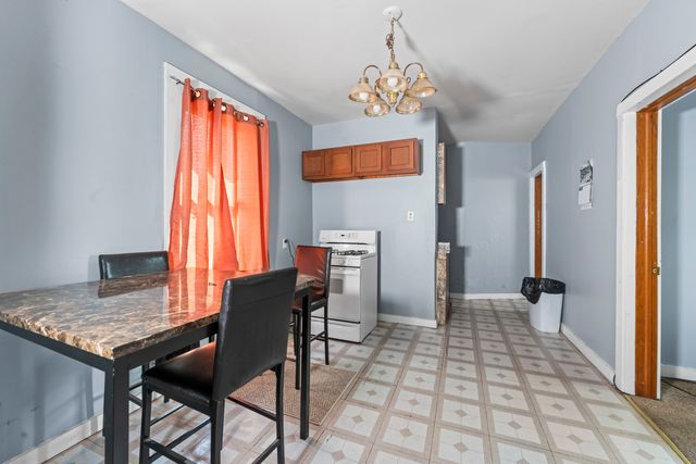 13513 S Baltimore Avenue, Chicago, IL 60633