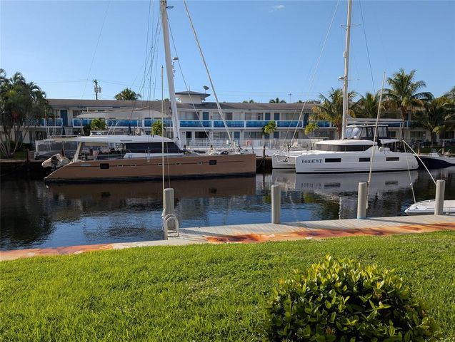 2808 NE 33rd Court 101, Fort Lauderdale, FL 33306