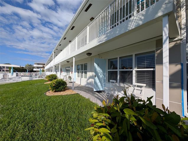 2808 NE 33rd Court 101, Fort Lauderdale, FL 33306
