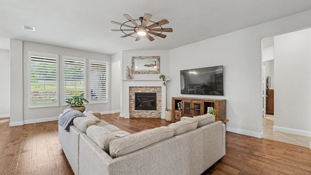 5213 Ravine Ridge Court, Flower Mound, TX 76262