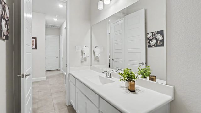 5213 Ravine Ridge Court, Flower Mound, TX 76262