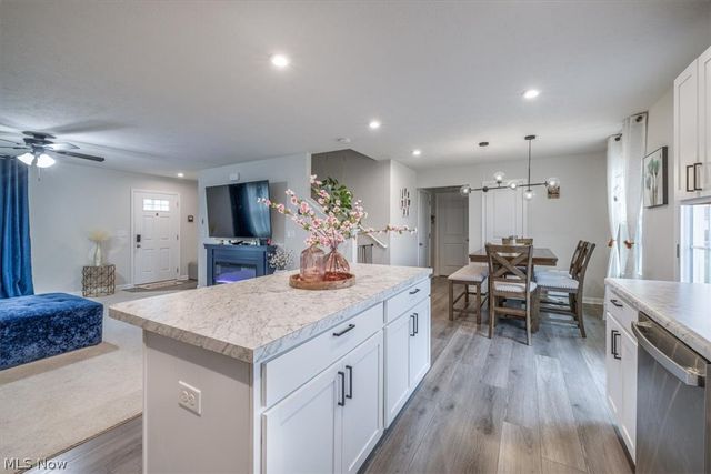 4784 Olivia Way, Lorain, OH 44053