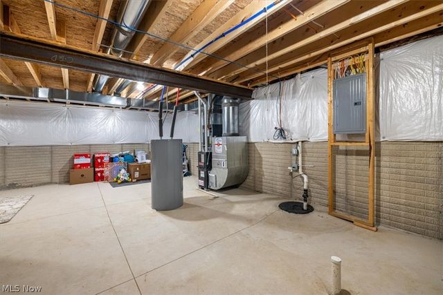 4784 Olivia Way, Lorain, OH 44053