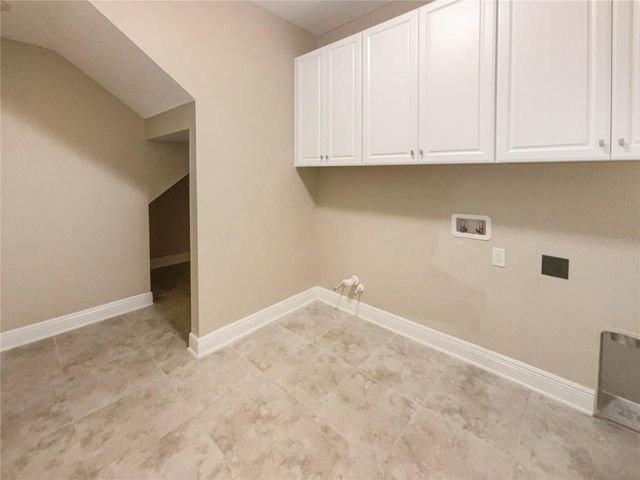 16136 MONTEREY GREENS CIRCLE, Tampa, FL 33647