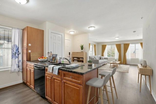 602 N 43RD ST, Philadelphia, PA 19104