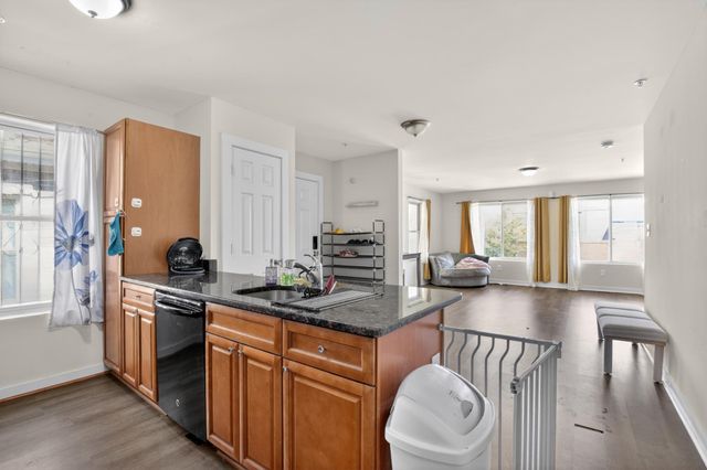 602 N 43RD ST, Philadelphia, PA 19104