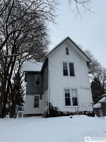 9 East 15th Street, Jamestown, NY 14701