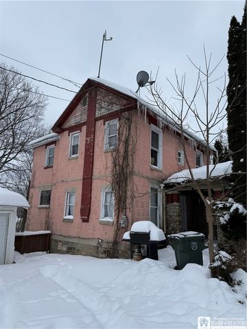 9 East 15th Street, Jamestown, NY 14701