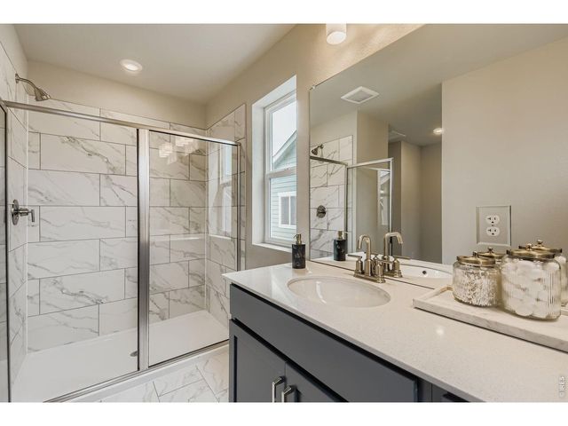 909 Nettle Ln, Fort Collins, CO 80524