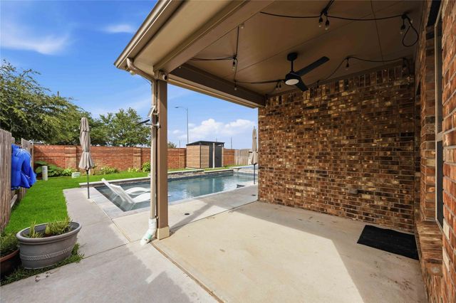 24719 Harbor Terrace Lane, Richmond, TX 77406