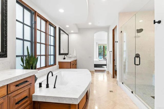 8155 High Society Way, San Diego, CA 92127