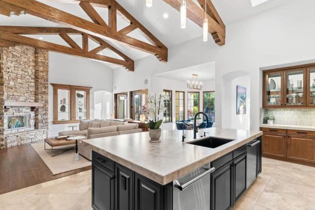 8155 High Society Way, San Diego, CA 92127