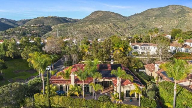 8155 High Society Way, San Diego, CA 92127